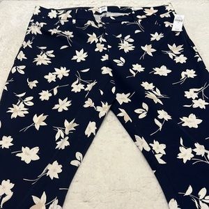 NWT Gap Signature Skinny Ankle Pants